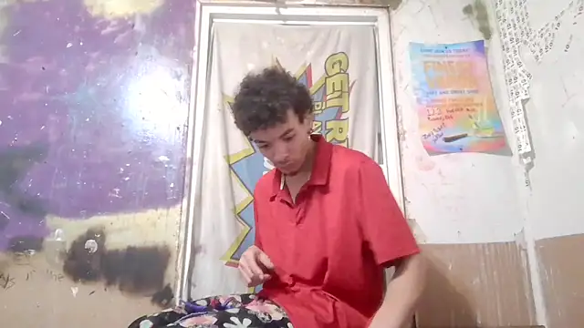 Snapshot of spooky425hd chatting on May 10, 2026, 4:06 am spooky425hd online show from May 10, 2026, 4:06 am