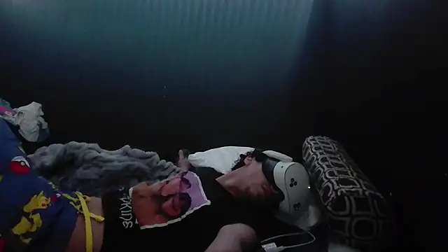 Snapshot of spooky425hd chatting on May 21, 2026, 5:25 am spooky425hd online show from May 21, 2026, 5:25 am