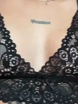 Lisacuatro20x online show from February 14, 2026, 12:29 am