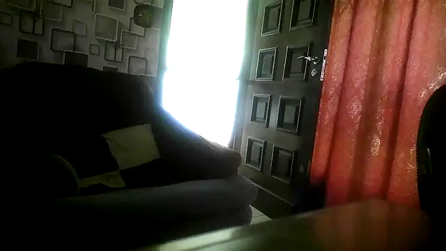 Snapshot of bialoba7 chatting on February 15, 2026, 2:03 pm bialoba7 online show from February 15, 2026, 2:03 pm