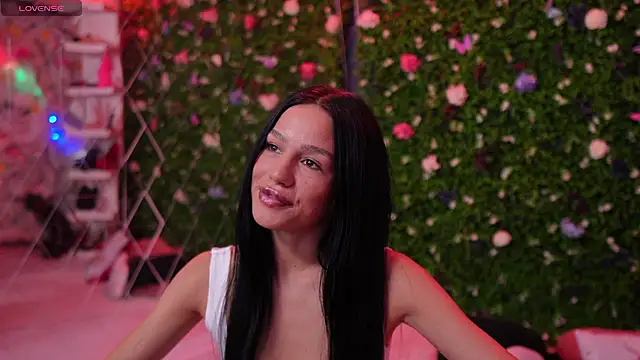 Snapshot of Baby_nico chatting on February 13, 2026, 7:10 pm Baby nico online show from February 13, 2026, 7:10 pm