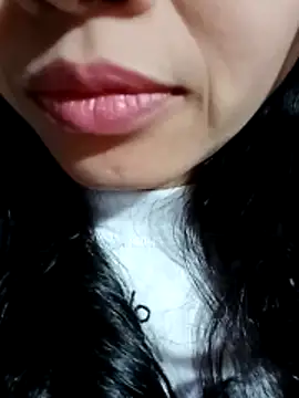 Hana-love2026 online show from February 26, 2026, 4:33 am