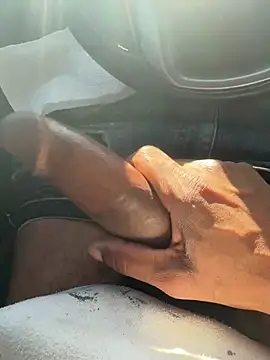 Snapshot of BIG11ONDECK chatting on February 18, 2026, 4:47 pm BIG11ONDECK online show from February 18, 2026, 4:47 pm