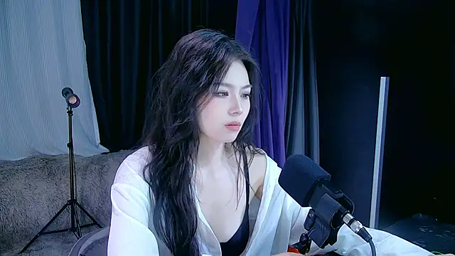 yoyo-o88 online show from March 5, 2026, 1:18 pm