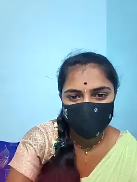 Snapshot of Tamil_Hot_Shana chatting on April 24, 2026, 11:45 am Tamil Hot Shana online show from April 24, 2026, 11:45 am