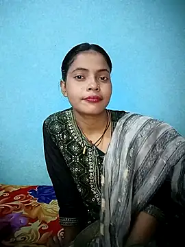 18 year old girl online show from February 12, 2026, 3:56 am