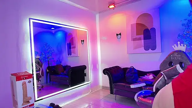 Madame scarlett online show from February 10, 2026, 11:25 am