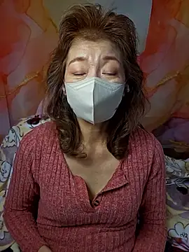 URAN429 online show from February 17, 2026, 4:53 am