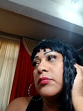 SabrinaColin online show from February 18, 2026, 2:24 pm