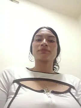 Snapshot of valentina_ks chatting on March 13, 2026, 10:38 pm valentina ks online show from March 13, 2026, 10:38 pm