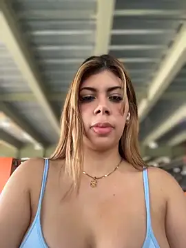 Snapshot of abyyhills chatting on February 10, 2026, 5:39 pm abyyhills online show from February 10, 2026, 5:39 pm