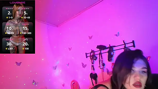 Zoeee 001 online show from February 25, 2026, 8:29 pm