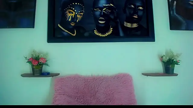 Darianna Atehortua online show from February 9, 2026, 9:08 pm