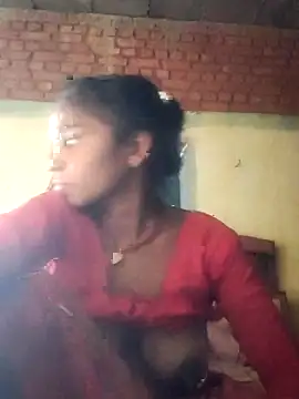Snapshot of Gungun_thakur chatting on May 24, 2026, 7:13 am Gungun thakur online show from May 24, 2026, 7:13 am