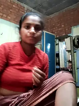 Snapshot of Gungun_thakur chatting on June 17, 2026, 6:49 am Gungun thakur online show from June 17, 2026, 6:49 am