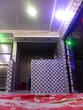 minniemoreee online show from February 28, 2026, 12:22 am