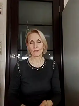 Snapshot of MichelleSolis chatting on March 20, 2026, 1:49 pm MichelleSolis online show from March 20, 2026, 1:49 pm