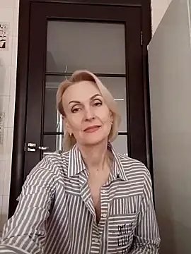 Snapshot of MichelleSolis chatting on March 23, 2026, 12:53 pm MichelleSolis online show from March 23, 2026, 12:53 pm