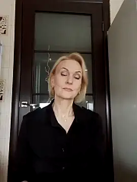 Snapshot of MichelleSolis chatting on March 25, 2026, 1:50 pm MichelleSolis online show from March 25, 2026, 1:50 pm