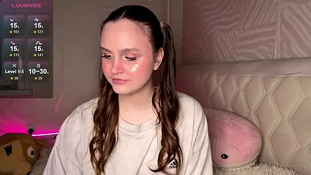 Barbie Charm  online show from February 23, 2026, 10:07 pm