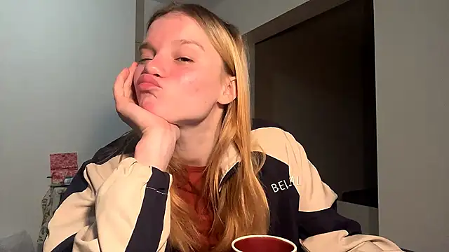 Tiffany Muse online show from March 20, 2026, 2:16 am