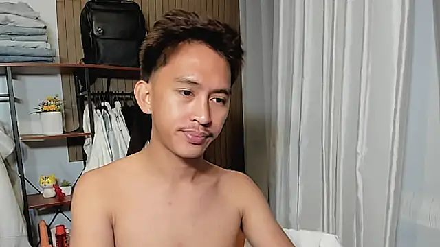 Snapshot of _andrie69_ chatting on July 12, 2026, 9:06 pm andrie69 online show from July 12, 2026, 9:06 pm