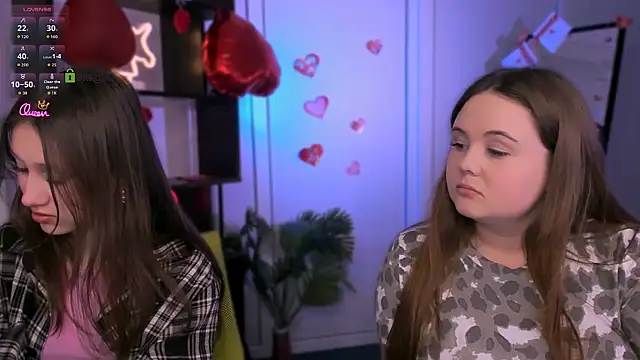 Snapshot of arianaa_cat chatting on February 24, 2026, 11:47 pm arianaa cat online show from February 24, 2026, 11:47 pm