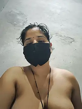 Sexy khushi19 online show from June 26, 2026, 11:53 pm