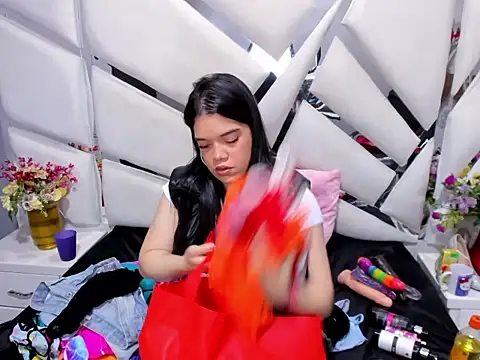  EmilySquirt online show from February 12, 2026, 1:39 pm