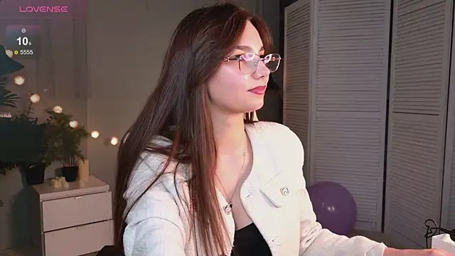 Lia Melon online show from March 7, 2026, 2:47 pm