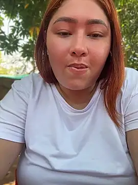 Snapshot of Rouse-Antonella_ chatting on April 30, 2026, 5:19 pm Rouse-Antonella online show from April 30, 2026, 5:19 pm
