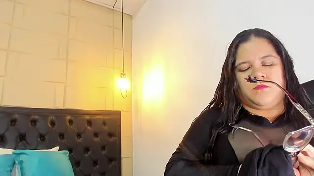 RousMature online show from March 20, 2026, 8:03 pm