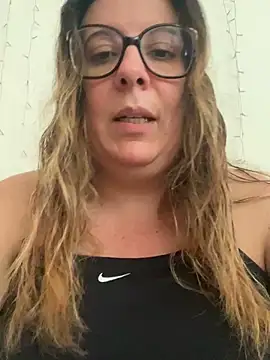 Snapshot of JasmineGlow7 chatting on May 22, 2026, 1:28 pm JasmineGlow7 online show from May 22, 2026, 1:28 pm