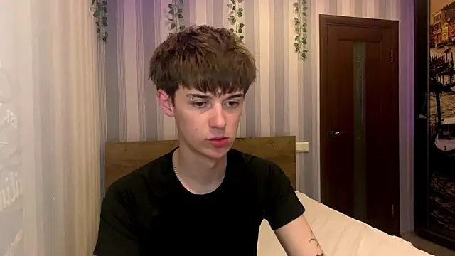 Sweet Dude online show from March 28, 2026, 7:02 pm