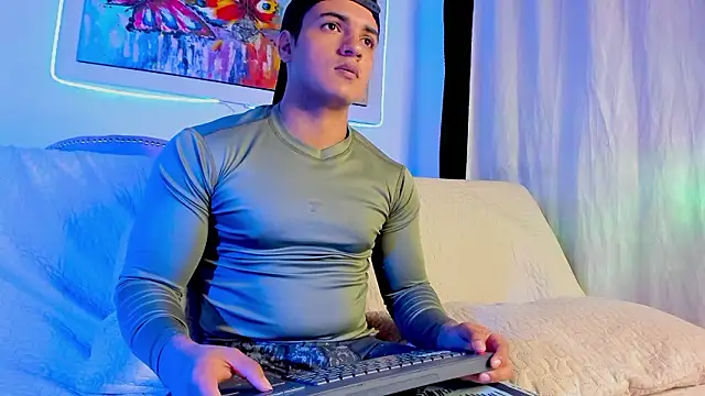 Snapshot of jhon_nicolas chatting on February 8, 2026, 11:08 pm jhon nicolas online show from February 8, 2026, 11:08 pm