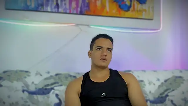 jhon nicolas online show from March 13, 2026, 9:32 pm