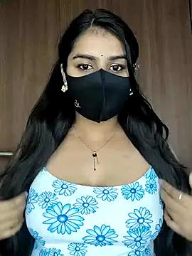 Alix cuti online show from April 14, 2026, 4:02 pm