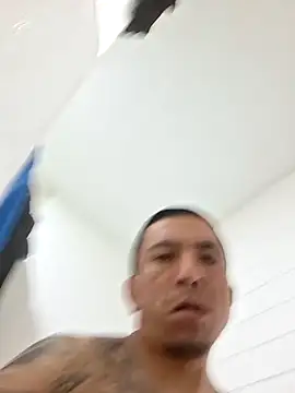 bigbooietx online show from April 17, 2026, 2:09 pm