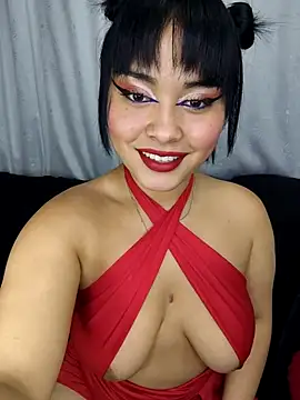 Snapshot of zoe_love18 chatting on April 3, 2026, 3:37 am zoe love18 online show from April 3, 2026, 3:37 am
