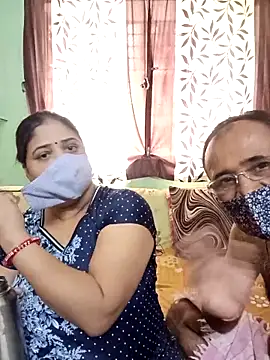 HoneyHush online show from February 18, 2026, 6:09 am