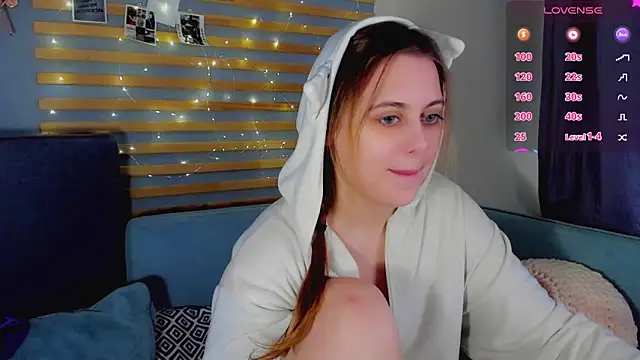 Snapshot of Alice_Wanderr chatting on March 2, 2026, 5:08 am Alice Wanderr online show from March 2, 2026, 5:08 am