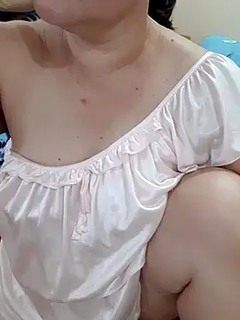 Yummyamasha online show from July 19, 2026, 3:10 am