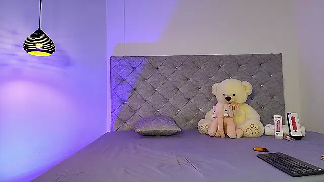 Samanta-Rose online show from March 2, 2026, 5:08 am