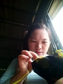 cute-hiphop online show from March 27, 2026, 1:22 am