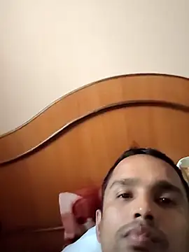 Mumbai handsom92 online show from April 18, 2026, 9:13 am