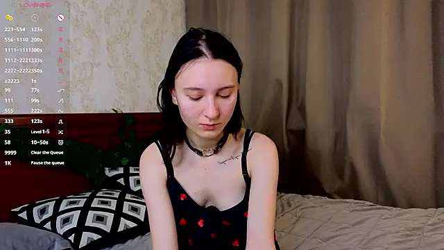 AuburnConfetti online show from February 27, 2026, 6:19 pm