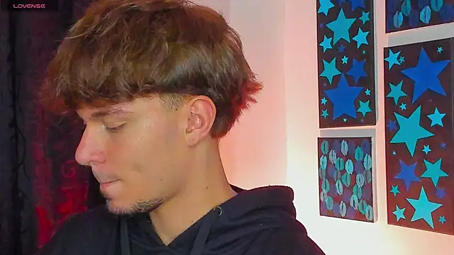 manu  05 online show from April 15, 2026, 3:02 am