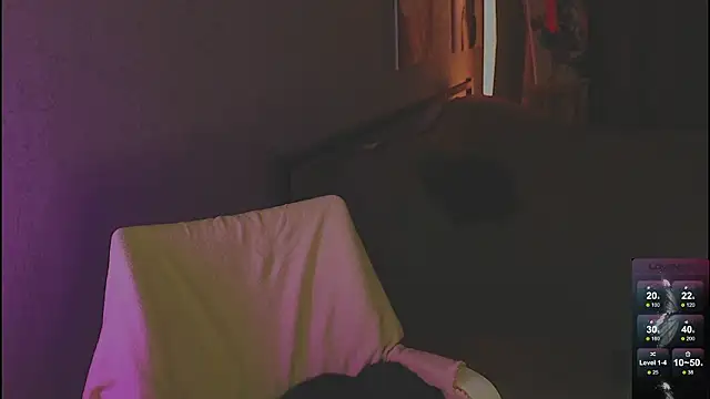 Alisia here online show from February 4, 2026, 3:29 pm