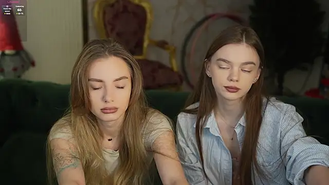 Snapshot of Zlata_Sky chatting on January 31, 2025, 7:29 pm Zlata Sky online show from January 31, 2025, 7:29 pm