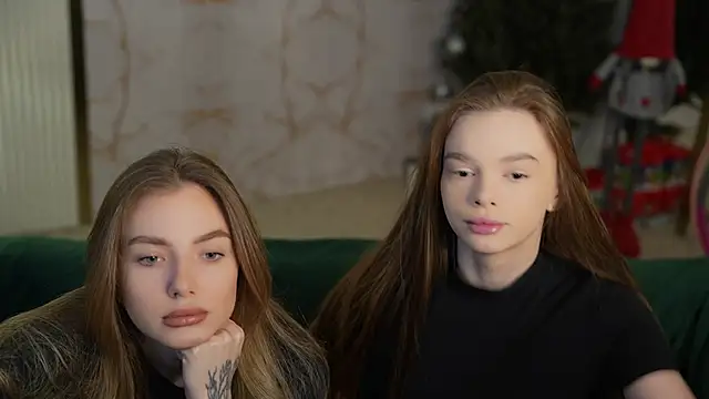 Snapshot of Zlata_Sky chatting on February 1, 2025, 7:34 pm Zlata Sky online show from February 1, 2025, 7:34 pm